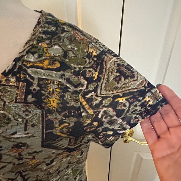 Lucky Brand pretty & comfy tee, size Large - Picture 2 of 5